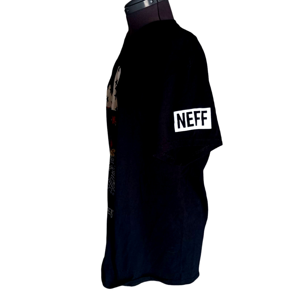Disney Collection by Neff Mickey Mouse black short sleeve tee shirt, L - Picture 2 of 4